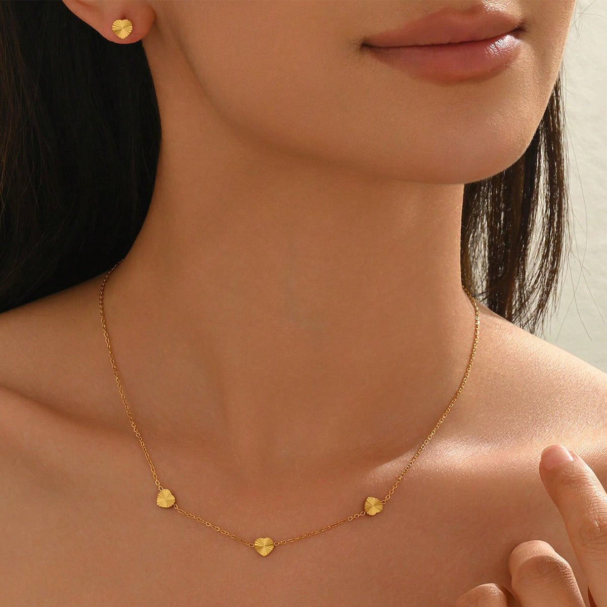 18K Gold Plated Heart Necklace & Earring Set