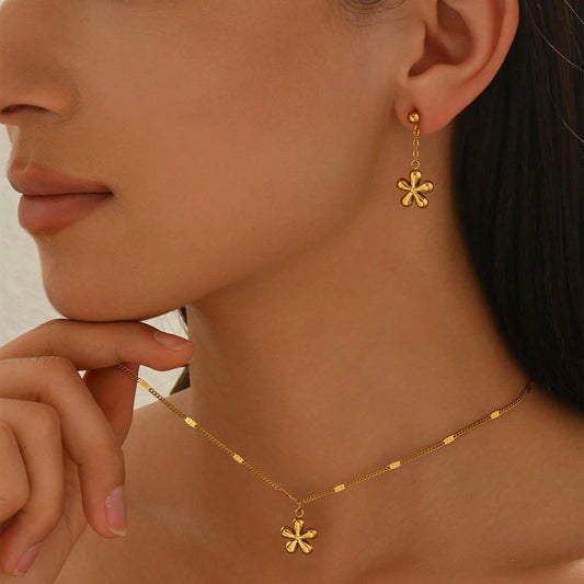 18K Gold Plated Stainless Steel Dainty Flower Pendant Necklace And Earrings Set For Women