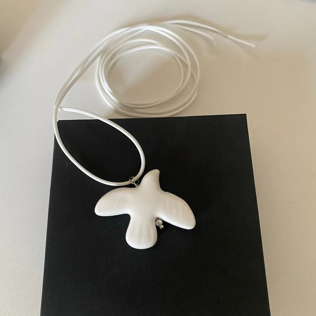 Y2K Ceramic Bird High Grade White Peace Dove Pendant Jewelry For Women Minimalist Jewelry Accessories collares para mujer