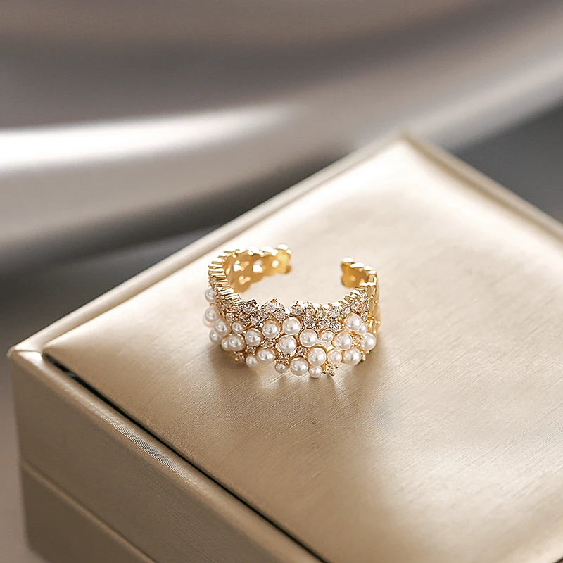 2025 New Zircon Inlaid Pearl Opening Rings Fashion Jewelry For Young Girls Wedding Party Luxury Accessories For Women‘s Rings