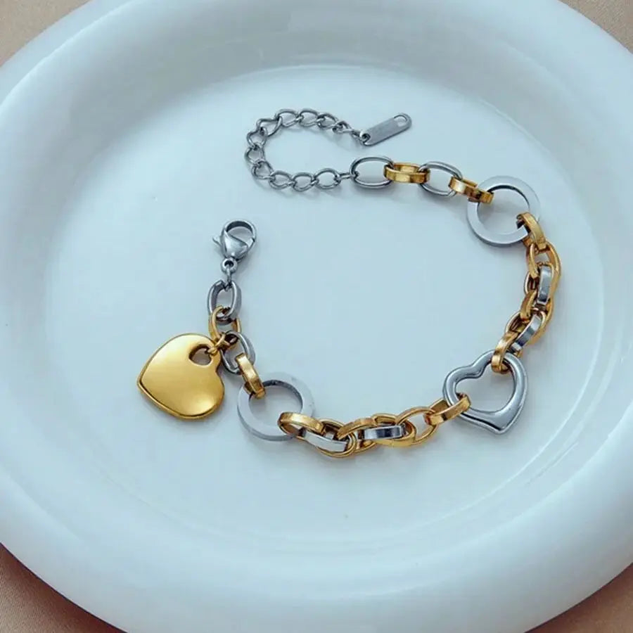 Doubel Layers Heart CHarm Bracelet Hollow Heart Round Double Color Bracelet Stylish Personality Simple Metal Braclet For Women