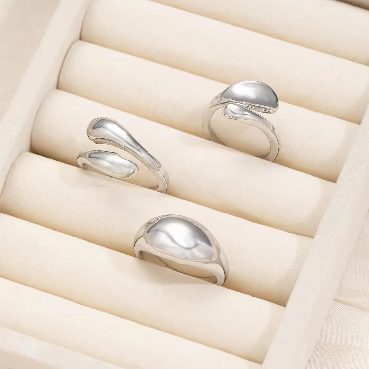 4 Pcs Punk Irregular Rings Set for Women Retro Exaggerated Geometric Gold Color Open Ring Fashion Personality Jewelry Gifts 2025