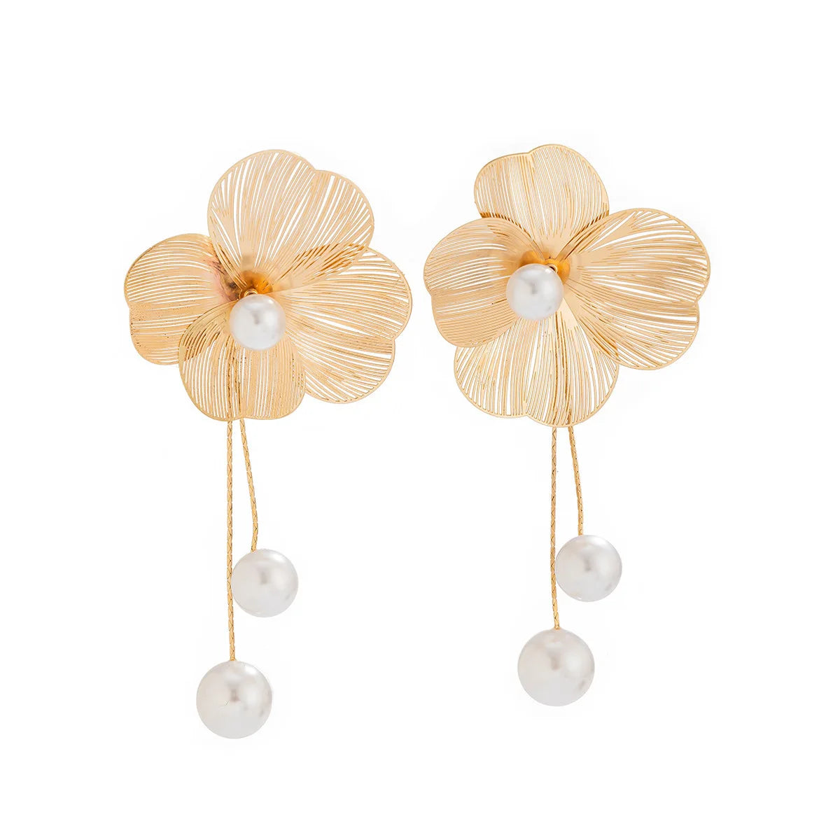 Romantic Flower Petal Long Tassel Drop Earrings for Women 2025 Trend Imitation Pearl Hanging Piercing Earrings Wed Jewelry Gift
