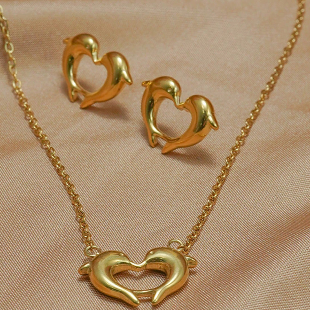 18K Gold Plated Stainless Steel Dolphin Heart Necklace & Earrings Set