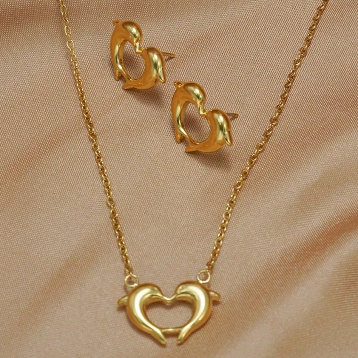 18K Gold Plated Stainless Steel Dolphin Heart Necklace & Earrings Set