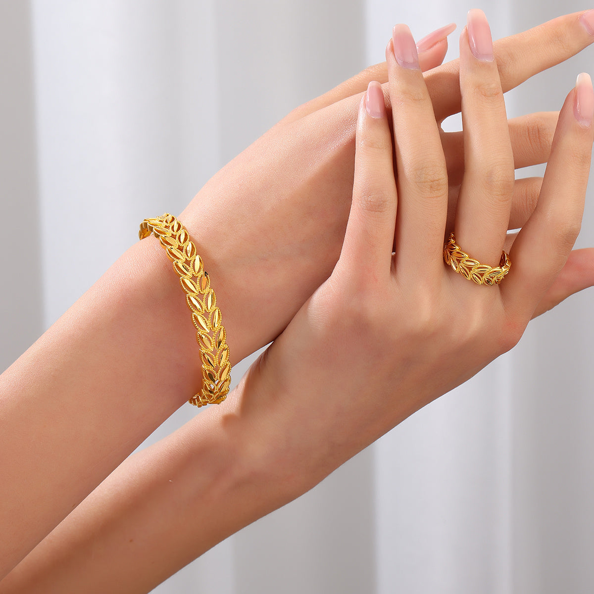 2Pcs Fashion 18k Gold Plated Wheat Ear Leaves Opening Bracelet Ring Set