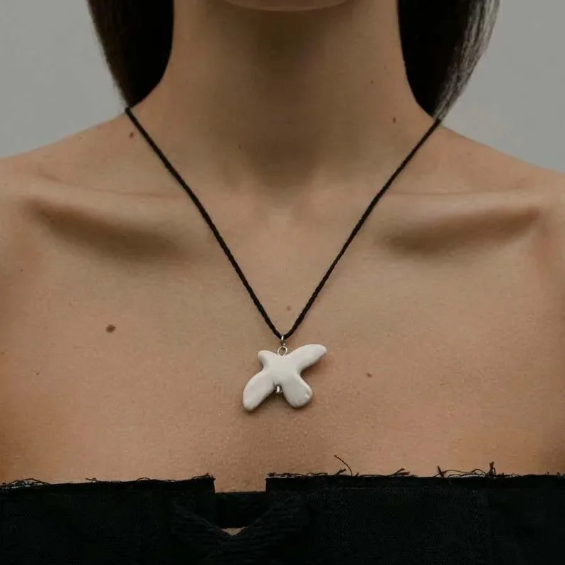 Y2K Ceramic Bird High Grade White Peace Dove Pendant Jewelry For Women Minimalist Jewelry Accessories collares para mujer