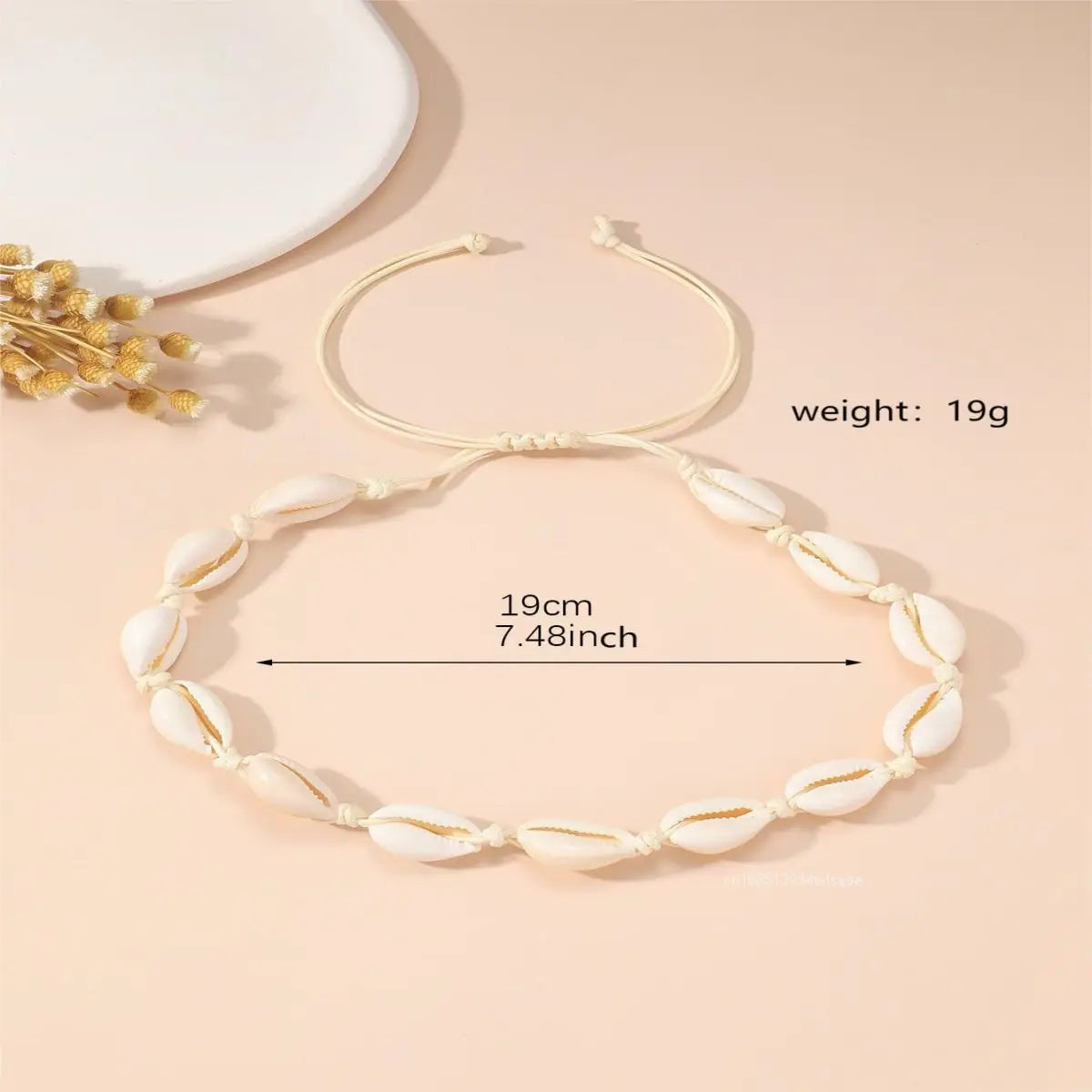 1pc Boho Beach Bohemian Shell Choker Necklaces for Women Girls Summer Fashion Minimalist Jewelry Chained Shell Pendants
