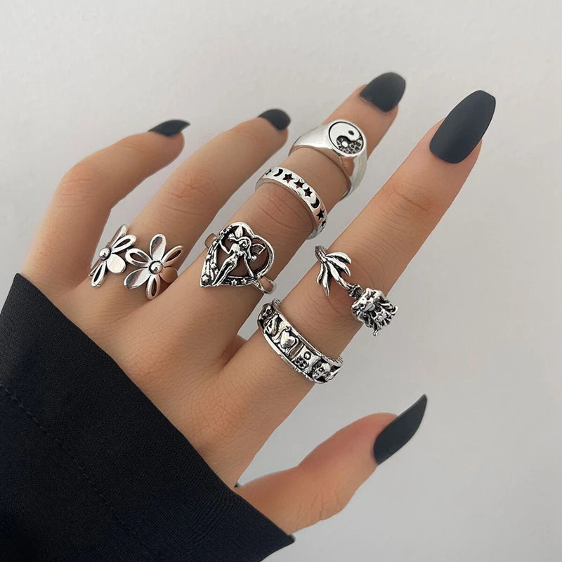 30pcs/Lot Factory Wholesale Alloy Finger Rings For Women HOT New Big Flower Cutout Skull Spider Animal Leaf Love Snake Jewelry