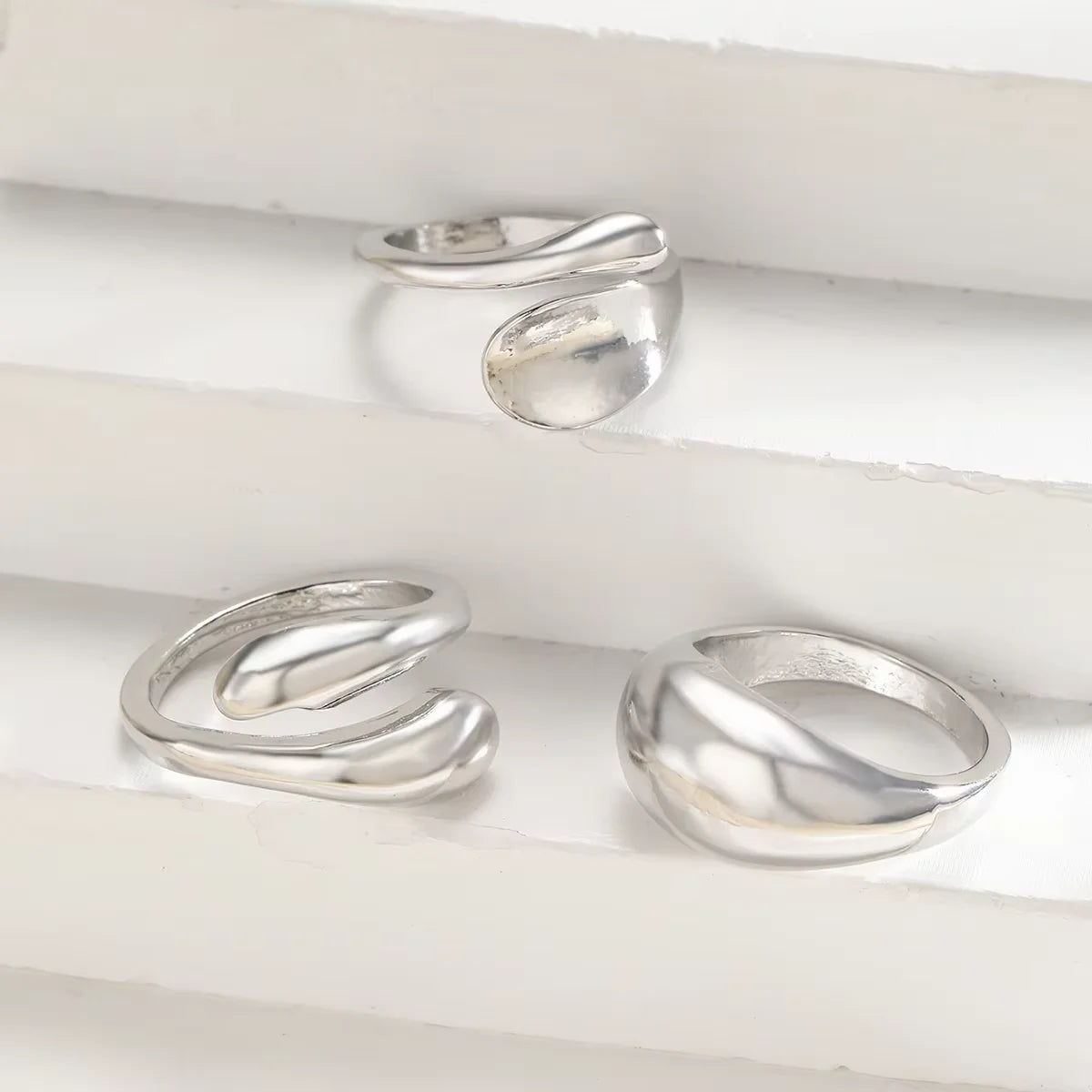 4 Pcs Punk Irregular Rings Set for Women Retro Exaggerated Geometric Gold Color Open Ring Fashion Personality Jewelry Gifts 2025
