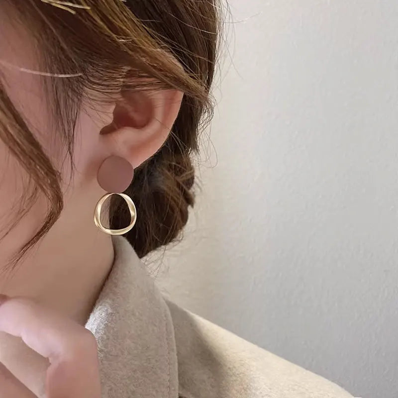 Brown Geometric Round Dangle Earings Vintage Matte Drop Earrings For Women Female Daily Life Ear Jewelry Girl Student Gifts