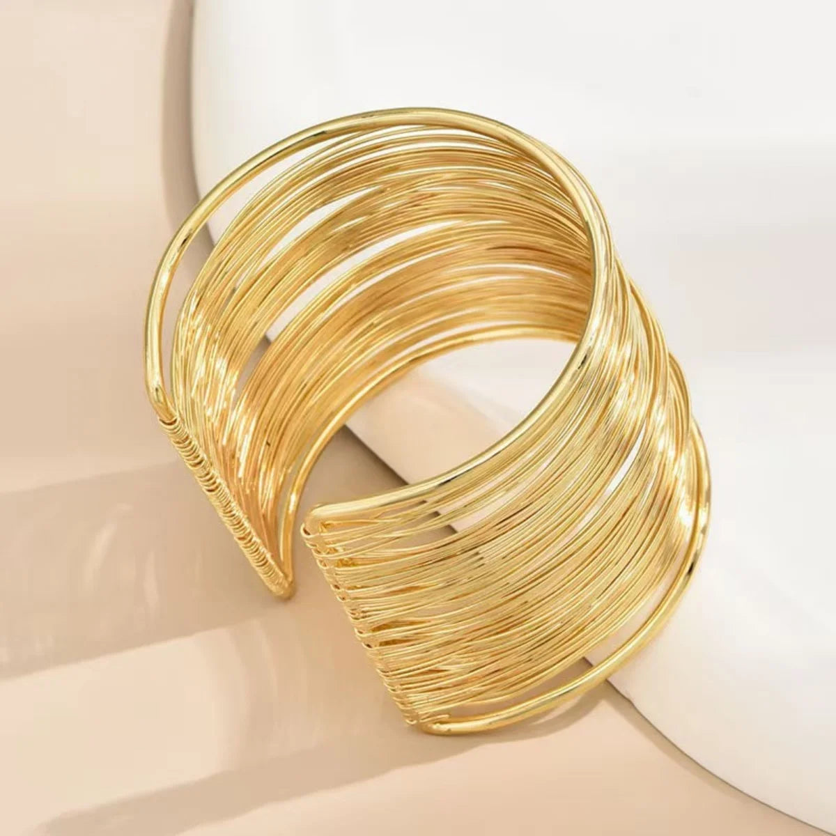 Creative Gold Color Metal Wire Bracelet for Women Men Open Mouthed Intersecting Intertwined Bangle Fashion Jewelry Gifts