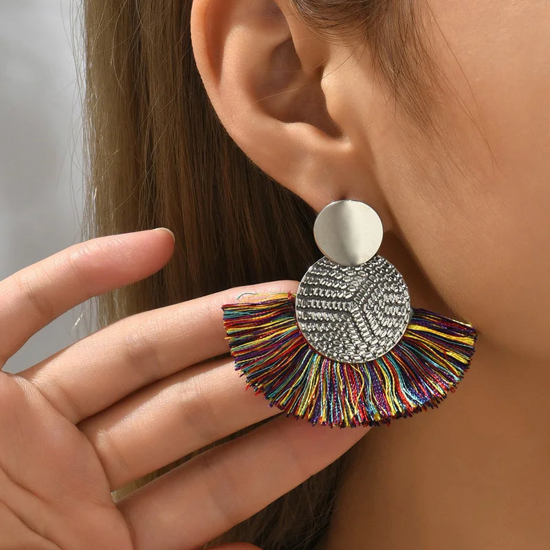 Fashion Bohemian Big Tassel Dangle White Fringe Female Earrings Drop Earrings for Women Statement Wedding Jewelry