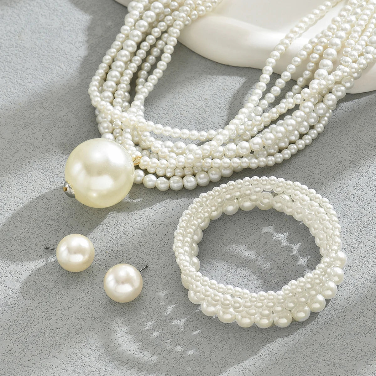 Obega 3 PCS Charming Imitation Pearl Jewelry Set Multilayer Necklace Bead Braclet Tiny Stud Earrings Korean Women’s Jewelry