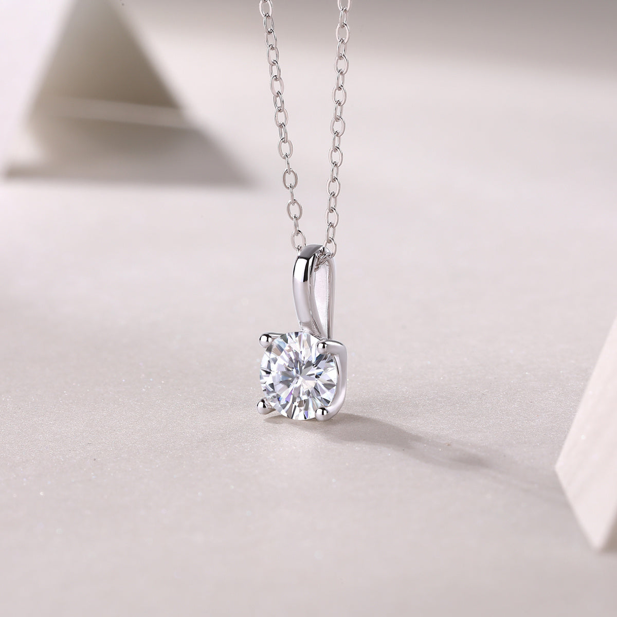 Luxurious Moissanite Diamond Pendant Set With 1-carat Moissan Diamond S925 Sterling Silver